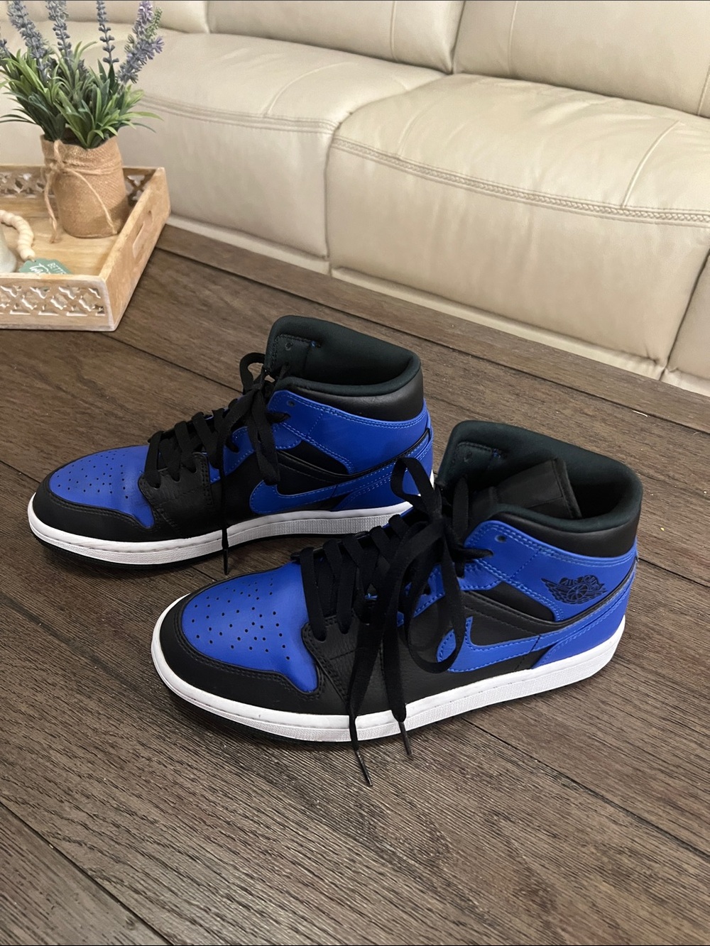 Men's Nike Air Jordan High-Top Sneakers in Black and Royal Blue size 8